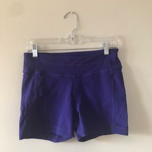 Athleta compression shorts